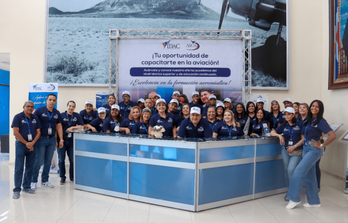 Feria de Empleos del IDAC registra más de 350 vacantes en organismos y empresas del sector aeronáutico